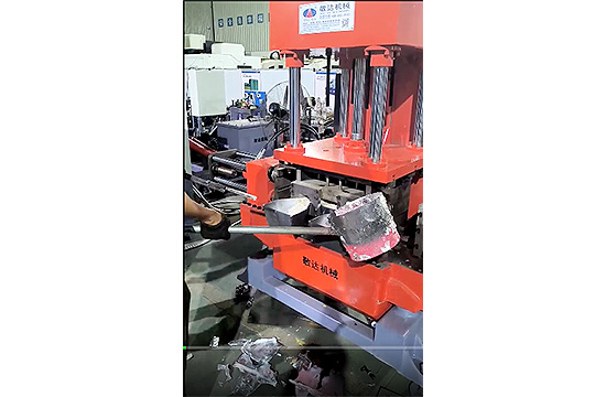 Tilting Gravity Casting Machine for Aluminum Castings